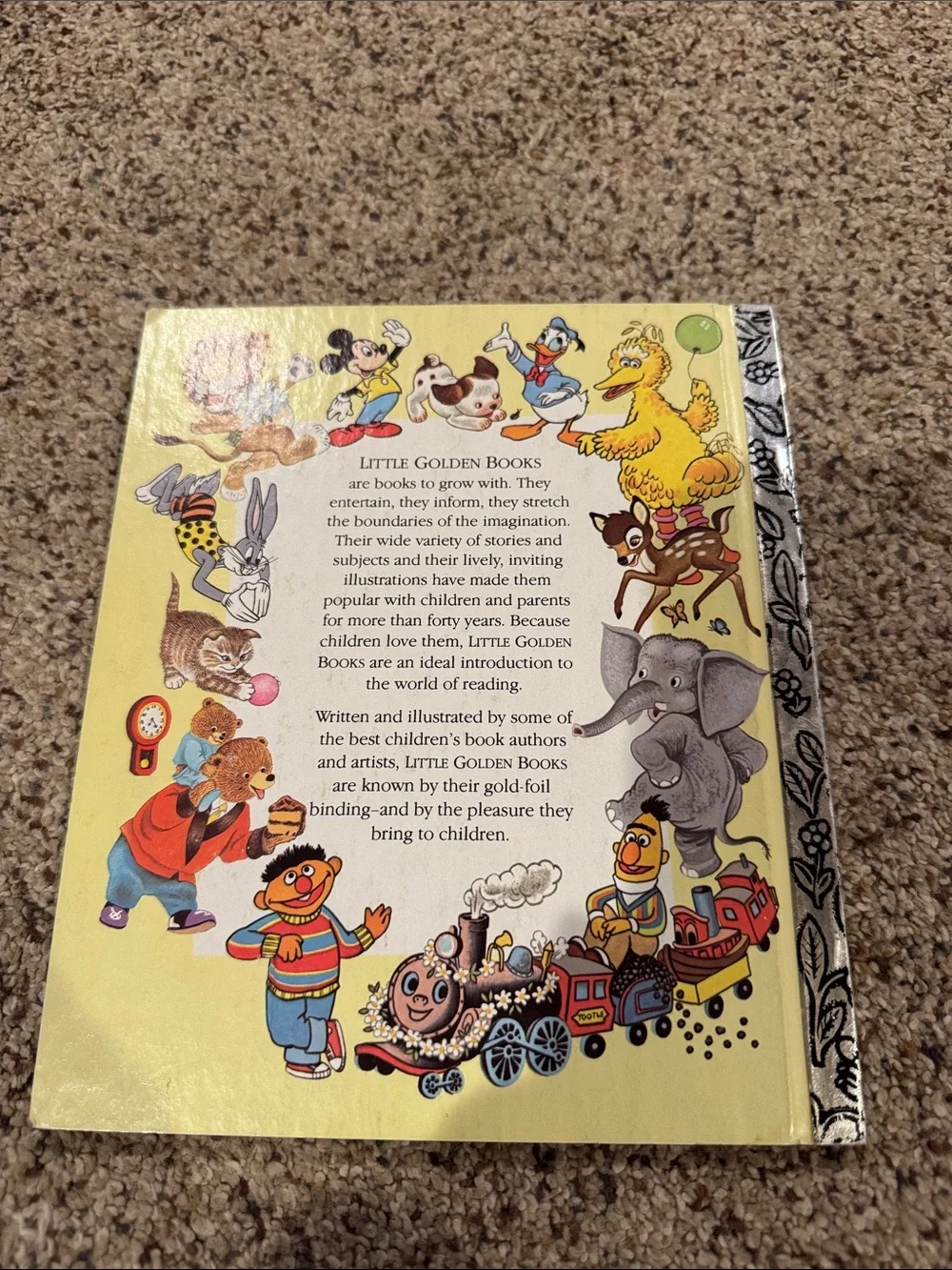 Sesame Street Cookie Monster and Cookie Tree Book - Blue, Green, Brown